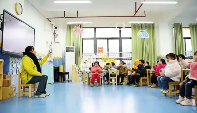 正以法治为舟载着对千万儿童的期许驶向更广阔的教育蓝海