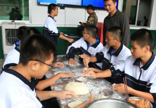 加大对薄弱环节的支撑力度教育优质均衡开展破解上述难题